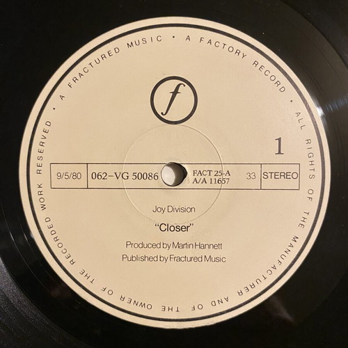 Closer vinyl album by Joy Division like new, punk