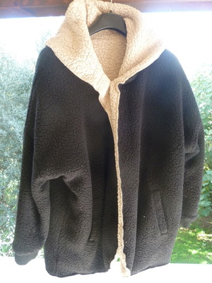 Double-faced black and white lambswool coat with hood, plus size