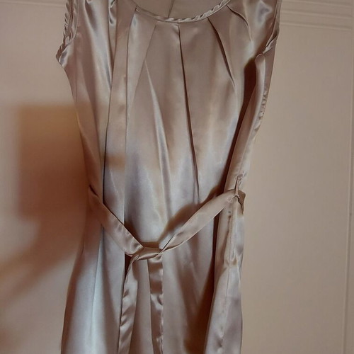 Women's satin blouse beige medium like new
