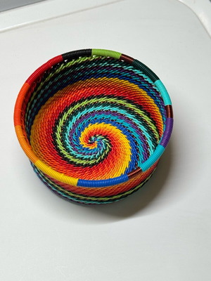 Decorative bowl made of colorful wire 9.5cm new