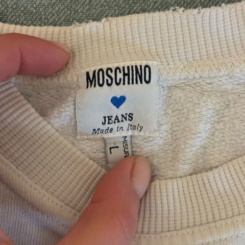 Moschino sweatshirt white, like new, size L
