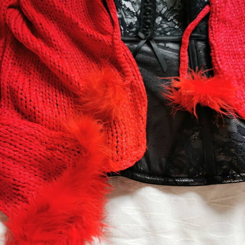Wool cardigan with fur, red, size M