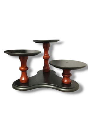 Tabletop flower stand with three positions like new