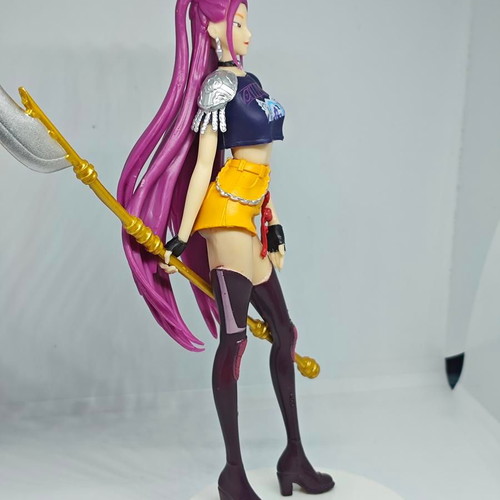 K-pop Demon Hunter collectible figure like new, 18cm