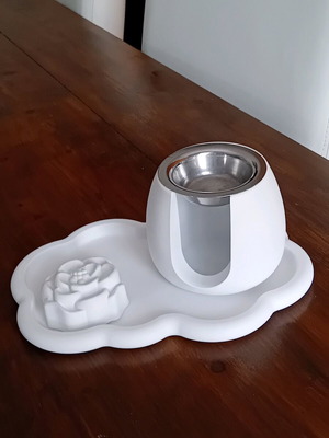 Decorative set with burner like new, porcelain powder