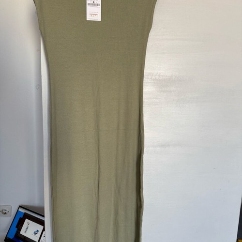 Midi dress Stradivarius new, slim fit with back opening