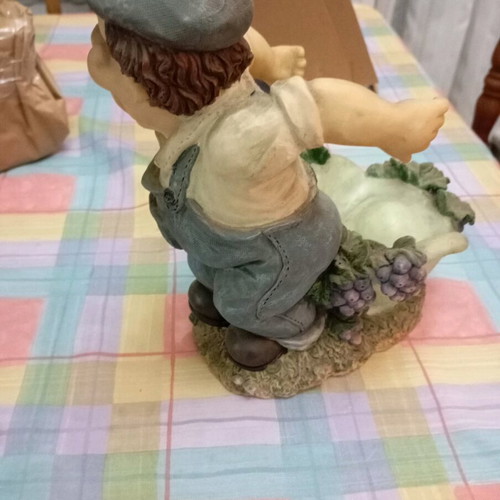 Vintage bottle holder like new