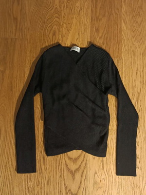 Wood Wood black wool crossover sweater like new