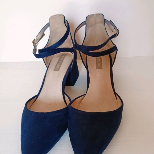 Arte Piedi suede blue pointed pumps with low block heel like new, size 37
