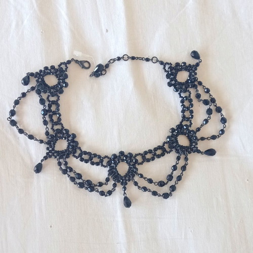 Gothic Romantic Choker Necklace new, black beads