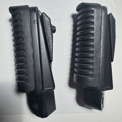 Motorcycle footpegs
