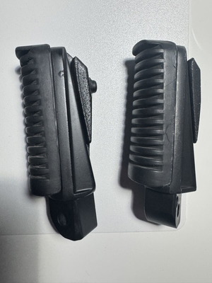 Motorcycle footpegs