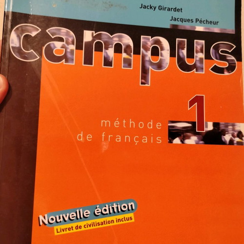 Campus 1 CLE International used French language book