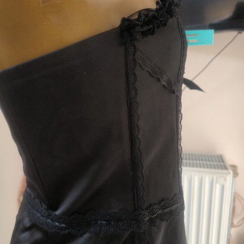 Pretty Woman black strapless satin dress medium, like new