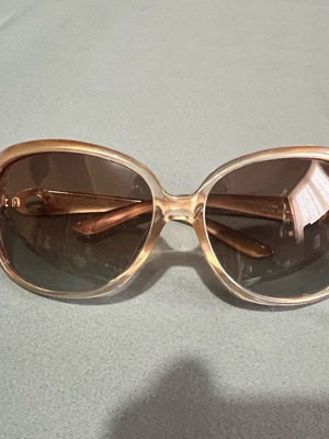 Sunglasses like new, champagne color