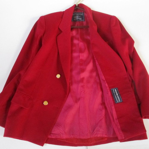 Burberrys women's jacket new, 70% wool 30% cashmere, burgundy red
