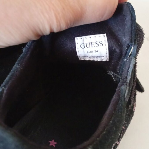 Guess No24 athletic shoes black with rhinestones, like new