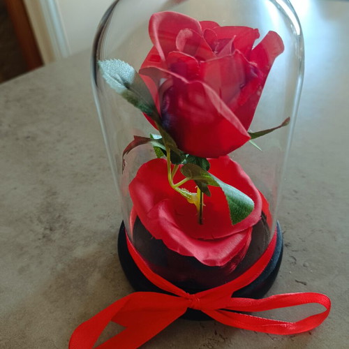 Decorative rose like new