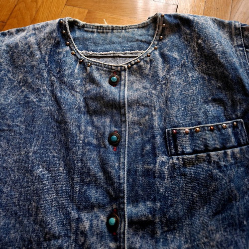 Vintage γυναικείο τζιν μπουφάν σαν καινούργιο, stone wash μπλε