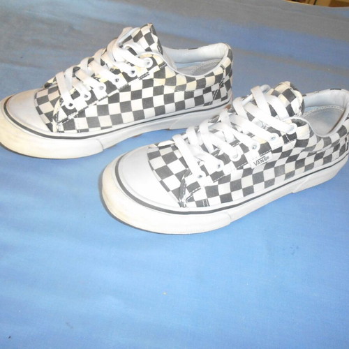 Vans sneakers used, checkerboard pattern, size 38.5, black and white
