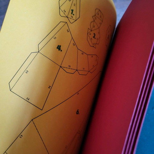 Birds craft set new, hard cardboard with instructions
