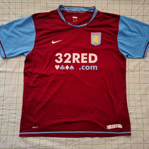Aston Villa Vintage Nike Home Football Shirt size XL good condition