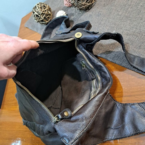 Italian leather backpack in dark brown, like new, minimal design