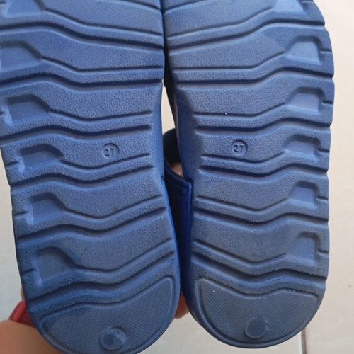 Champion Kids Plastic Sandals like new, size 27, blue