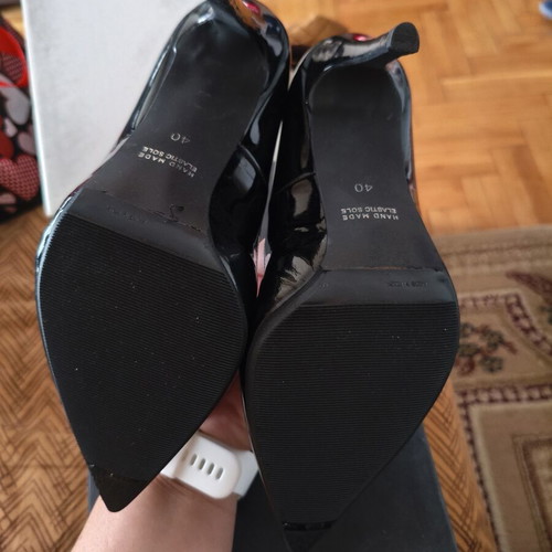 Xaris Kazakos black patent leather pumps, size 40, made in Italy