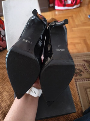 Xaris Kazakos black patent leather pumps, size 40, made in Italy