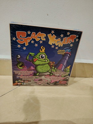 Board game Space Yoghurt new