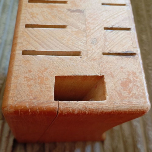 Wusthof wooden knife block used, 6+1 slots, heavy