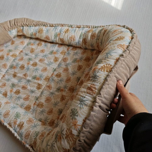 Baby Glory baby nest like new