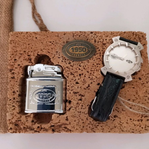 Wristwatch and lighter set new with packaging