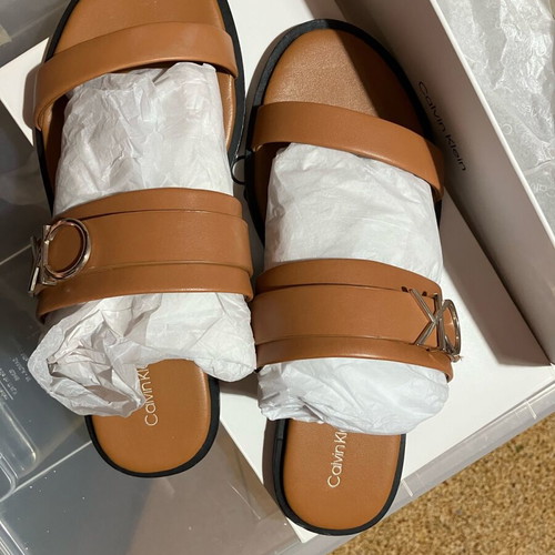 Calvin Klein leather sandals size 40 like new, brown