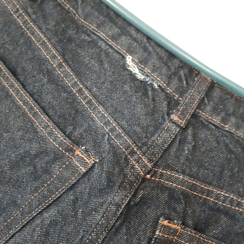 H&M mid-rise blue jeans new with rip, size M 38 10