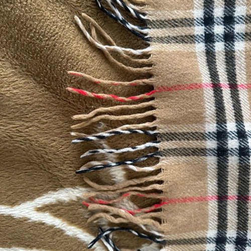 Scarf in good condition