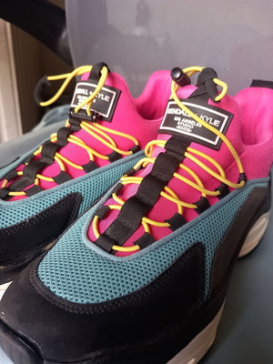 Γυναικεία sneakers Kendall + Kylie μεταχειρισμένα, πολύχρωμα, νούμερο 39