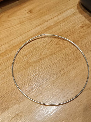 Κολιέ βέργα ασημί καινούργιο από σύρμα αλουμινίου 2mm