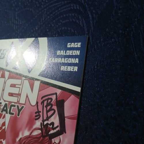 X-men Legacy #268 like new with signature by artist David Baldeon