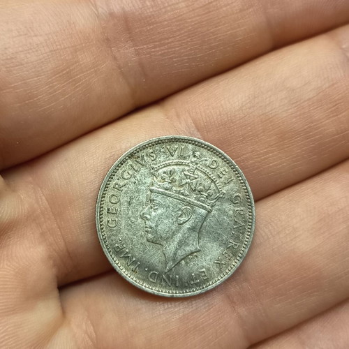 Cyprus 9 Piastres 1938 Almost Uncirculated