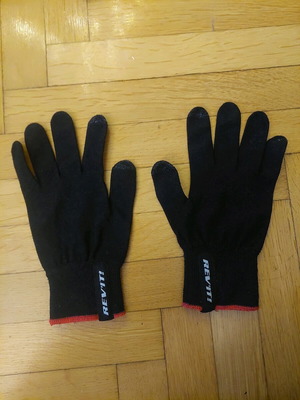 Rev’it gloves like new with TOUCH Fingers, size Medium, black