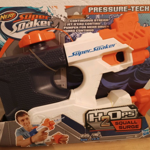 Nerf Super Soaker water gun new