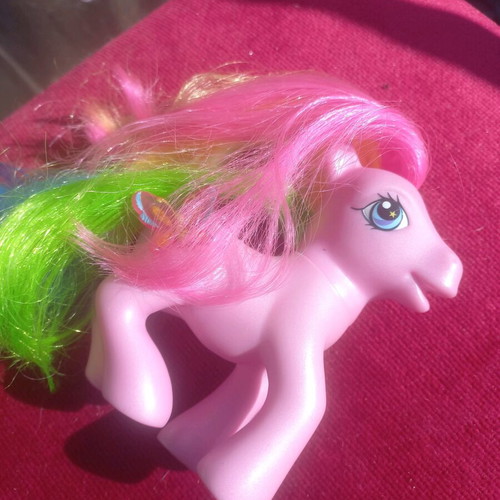 My Little Pony G3 Rainbow Dash figure like new with rainbow mane
