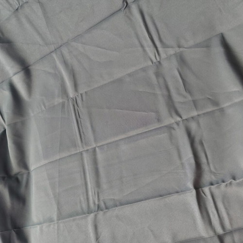 Round grey polyester tablecloth 180 cm