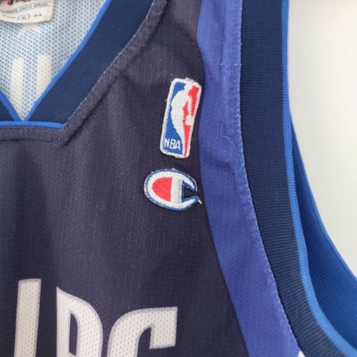 Dallas Mavericks NBA Jersey Dirk Nowitzki Medium Used