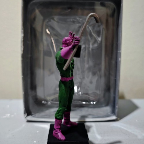 Wrecker Marvel Classic Figurine Collection like new