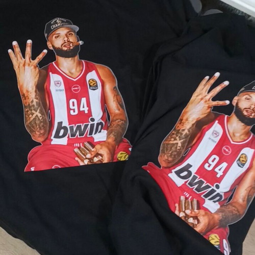 Olympiacos Fournie T-shirt large new