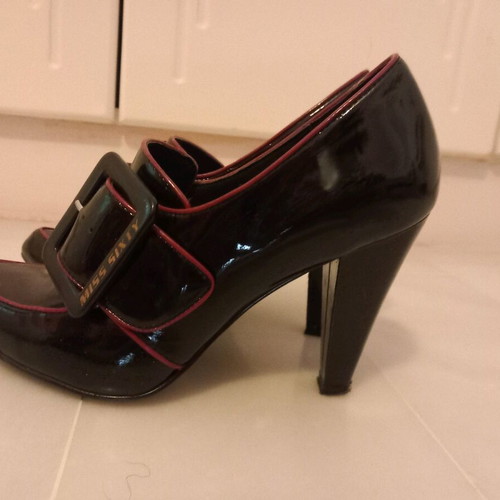 Miss Sixty black pumps used