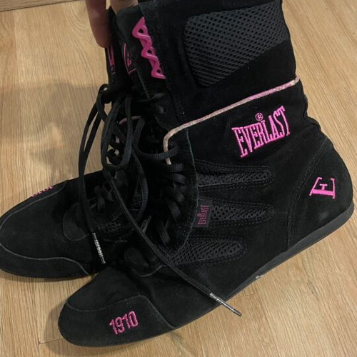 Everlast boxing boots size 39, leather